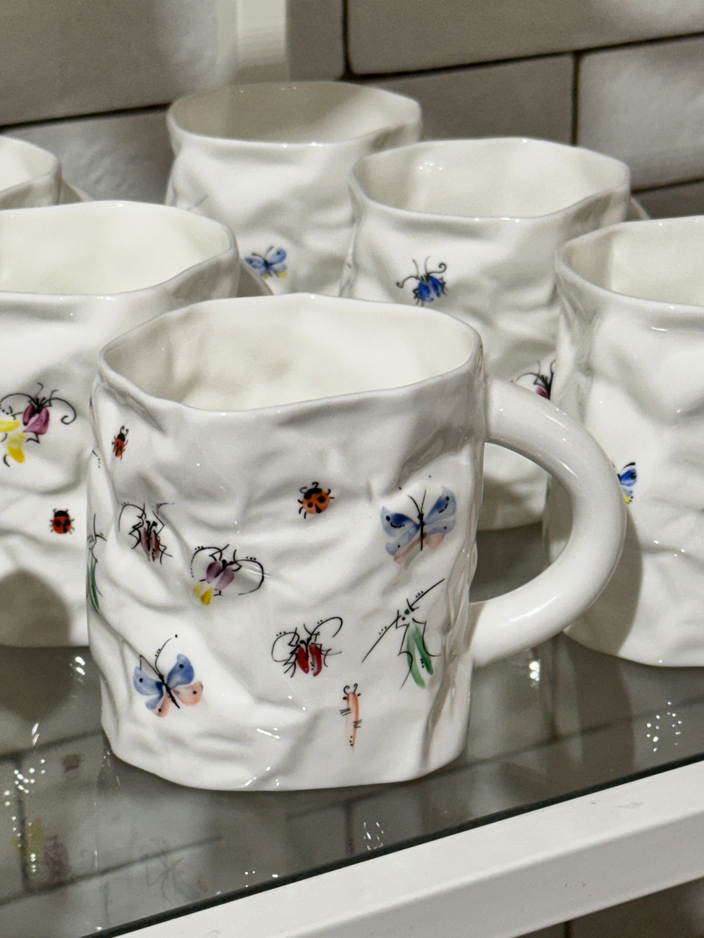 Piebalgas porcelāna burzīta tējas krūze, 400ml